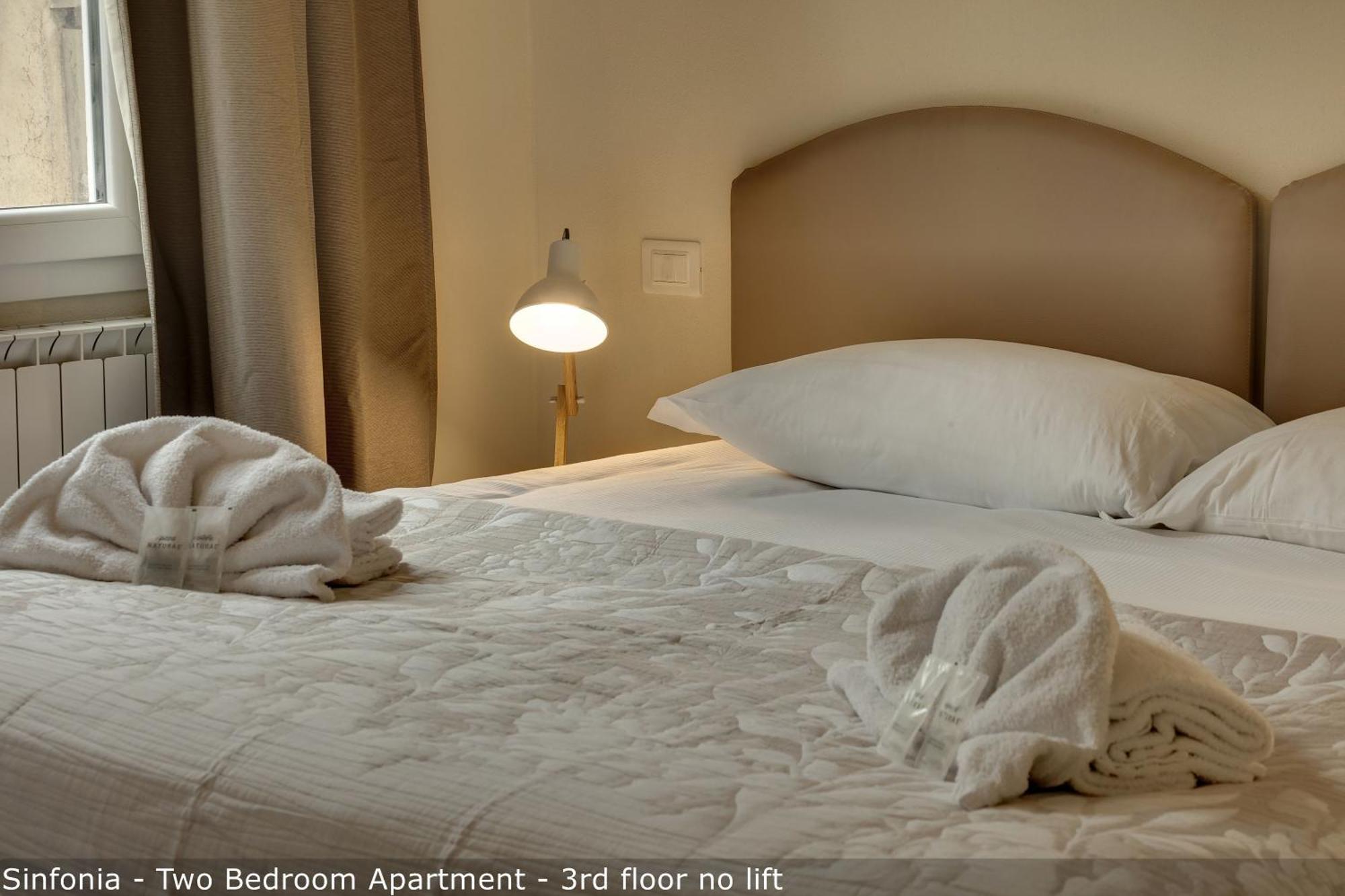 Opera - Sinfonia - Minuetto - Melody Apartments By Mamo Florence Kamer foto